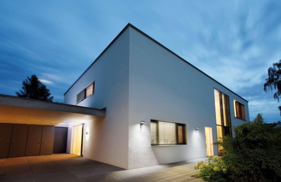 Aussenbeleuchtung bei Elektro-Behringer GmbH & Co. KG in Hasloch