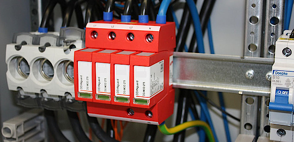 Über­spannungs­schutz bei Elektro-Behringer GmbH & Co. KG in Hasloch